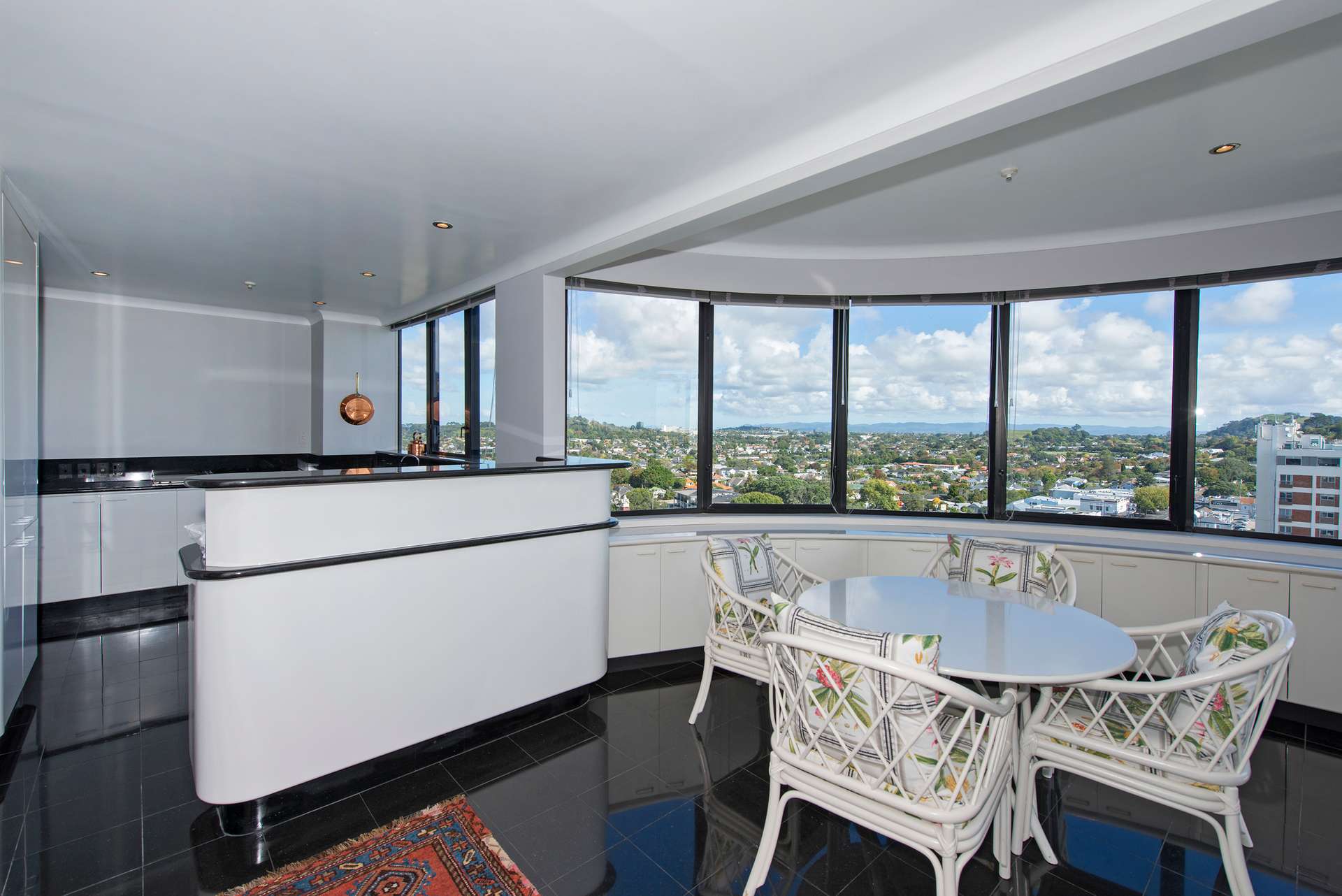 15/460 Remuera Road photo 3