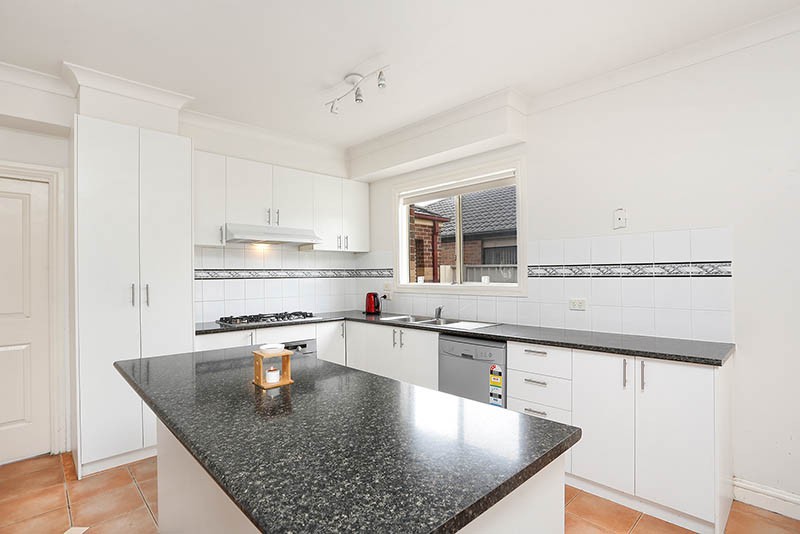 13 Shearwater Place, Craigieburn, VIC 3064