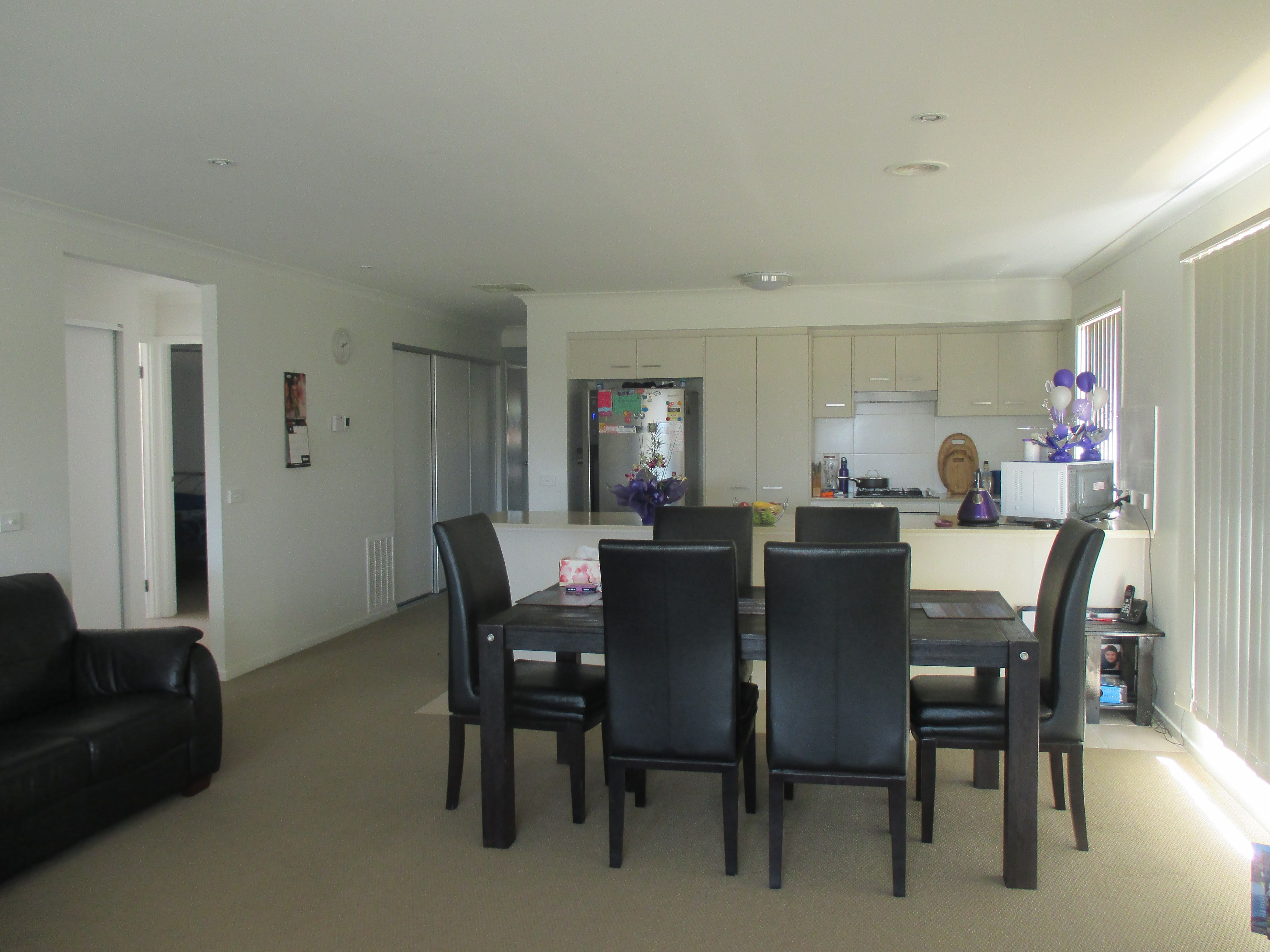 5 Naas Road, Clyde North, VIC 3978
