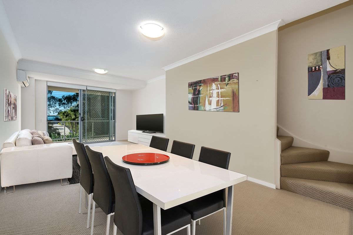 21/12-18 Bayview Street, Runaway Bay, QLD 4216