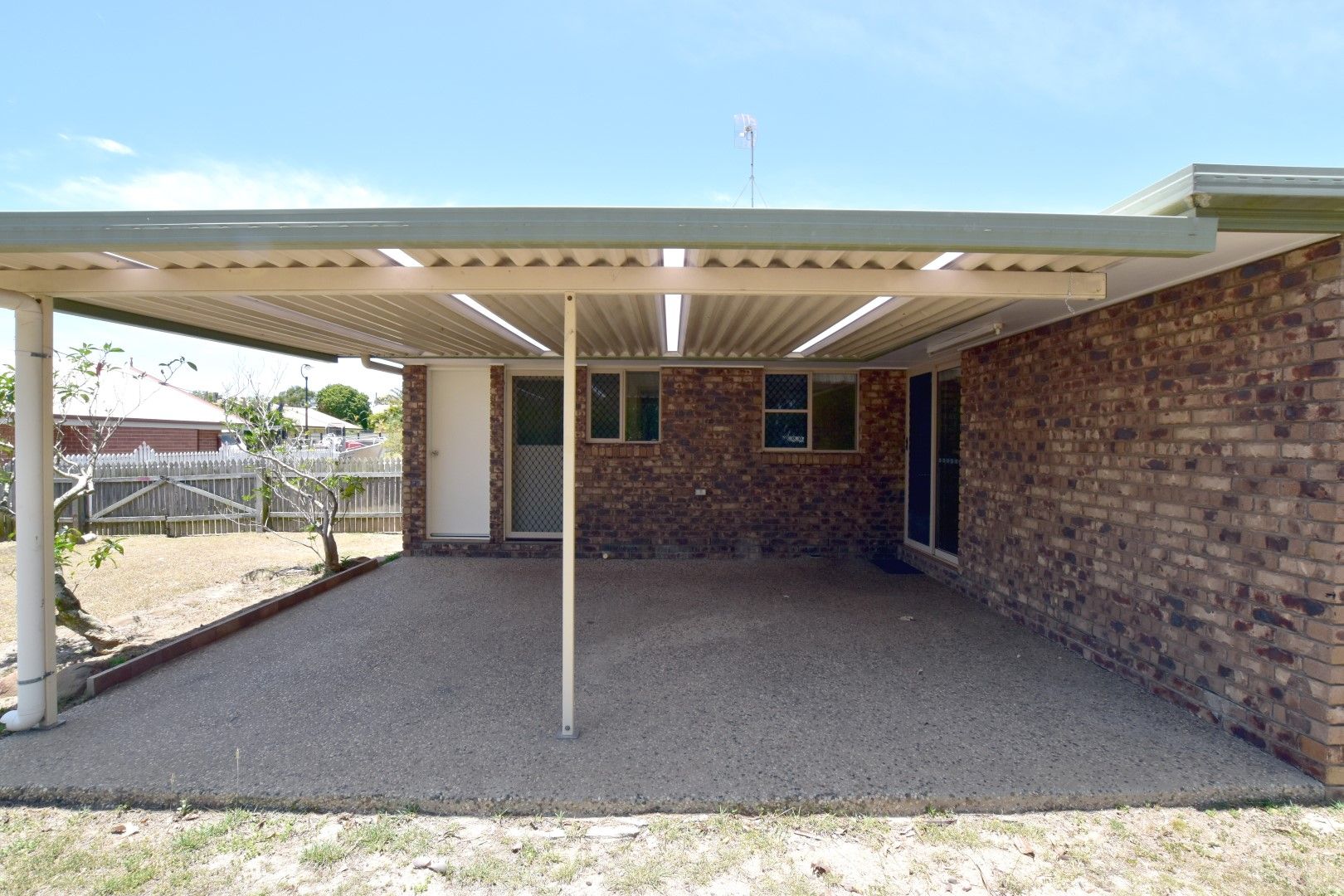 7 Hamilton Drive, Clinton, QLD 4680