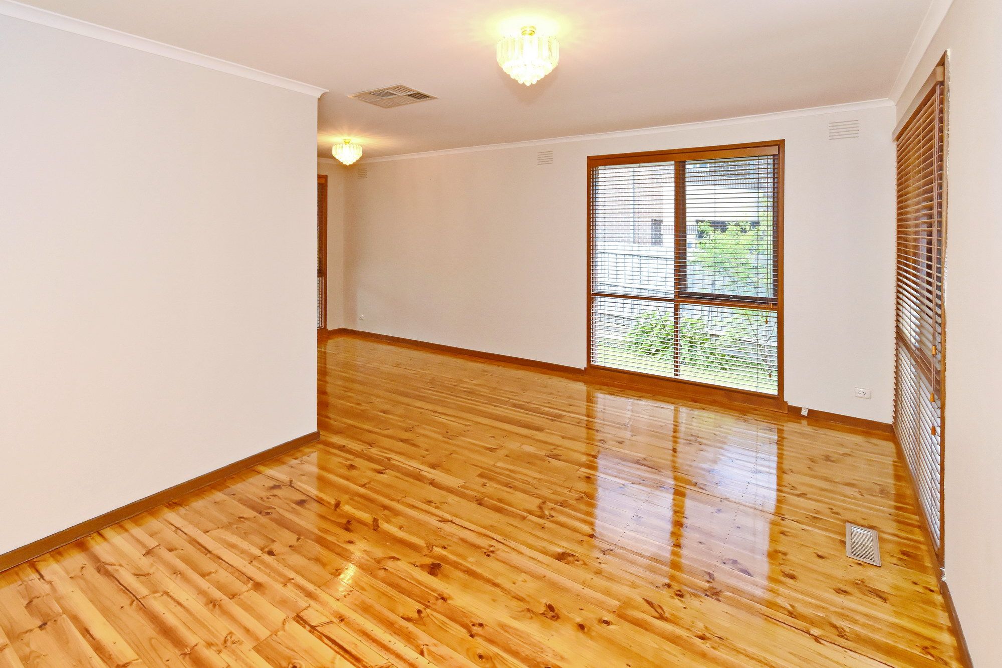 2 Mariposa Court, Wantirna South, VIC 3152