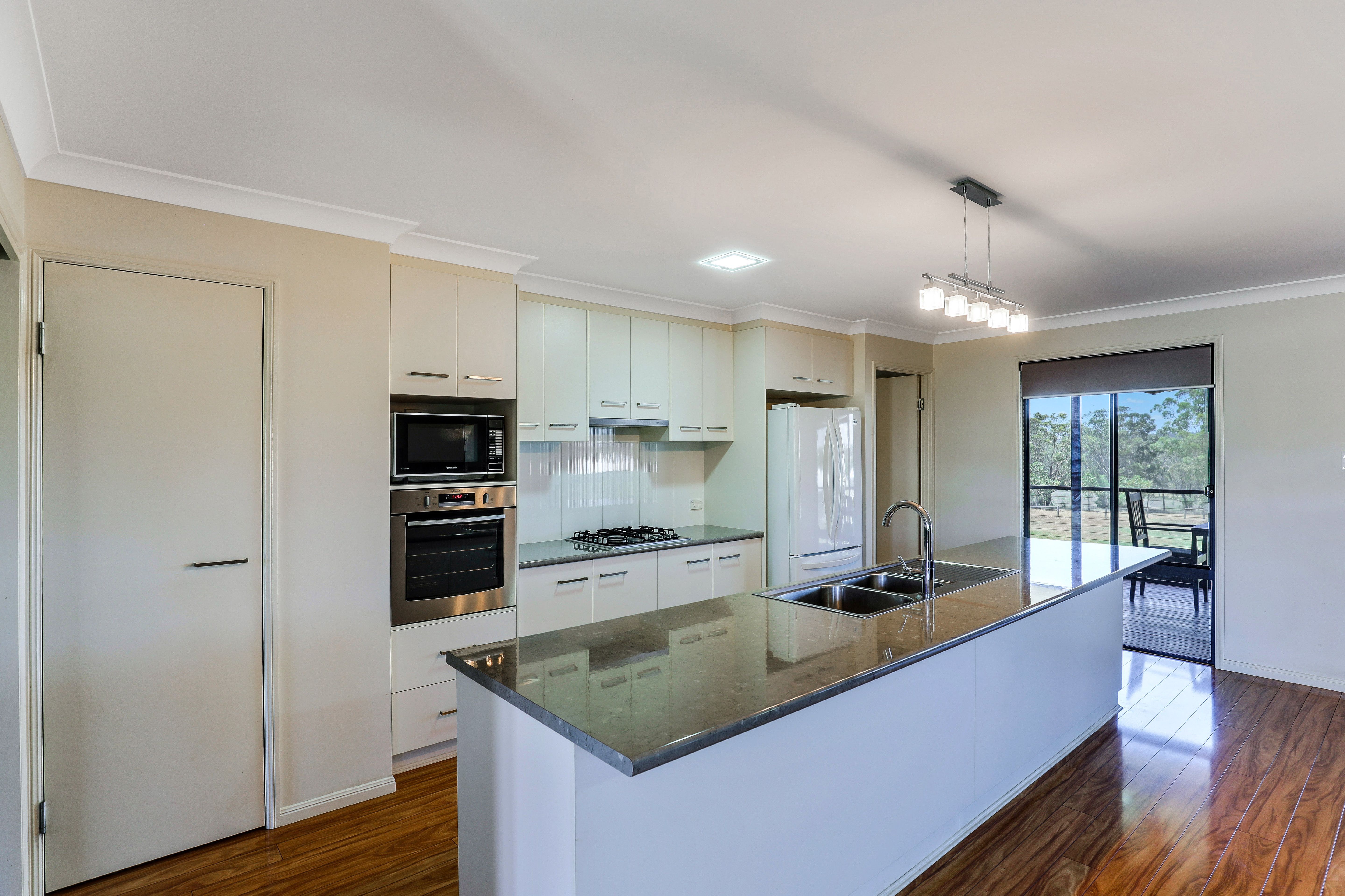 6 Sawyers Court, Gowrie Junction, QLD 4352