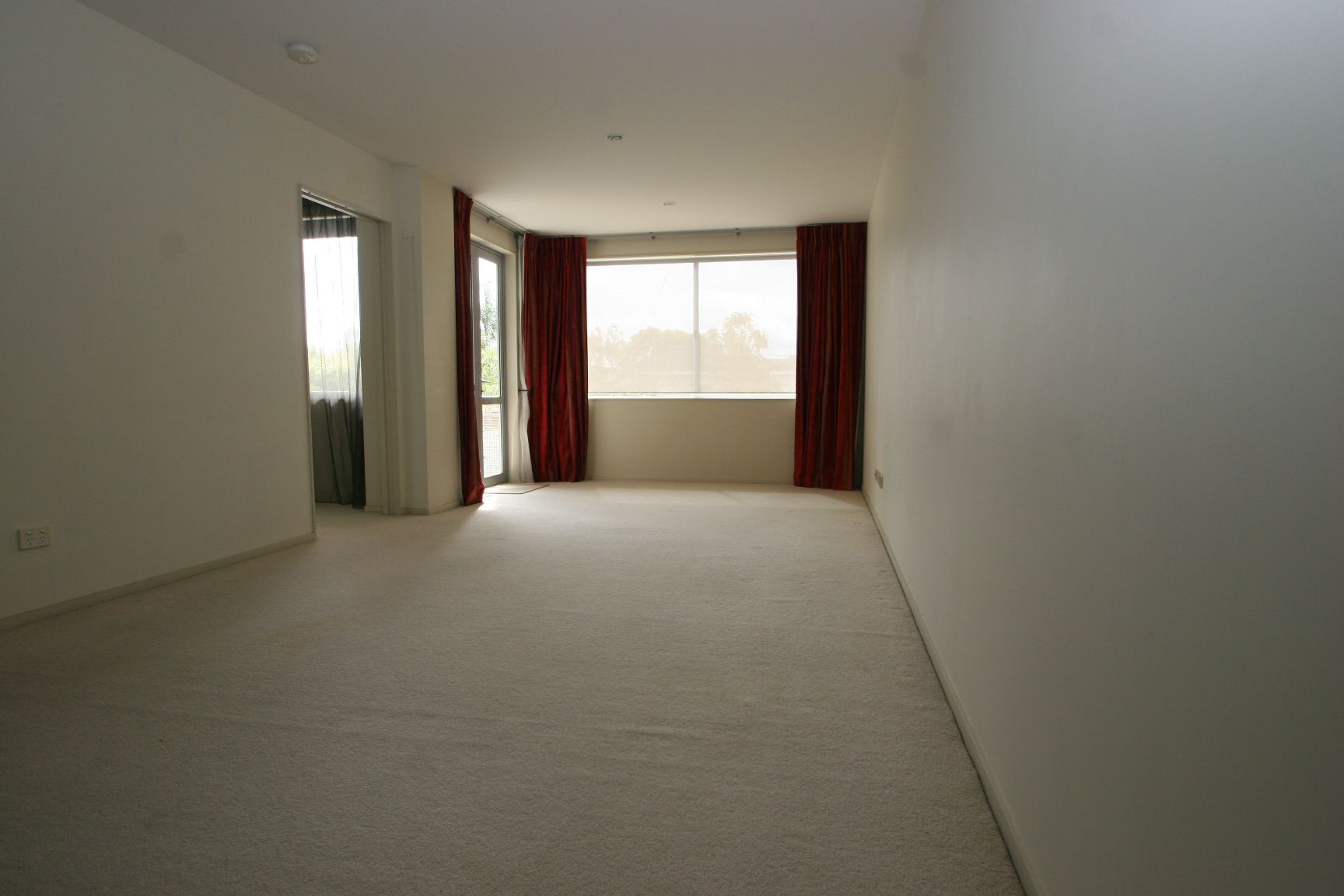 E10/27 Inverness Road, Browns Bay, North Shore City