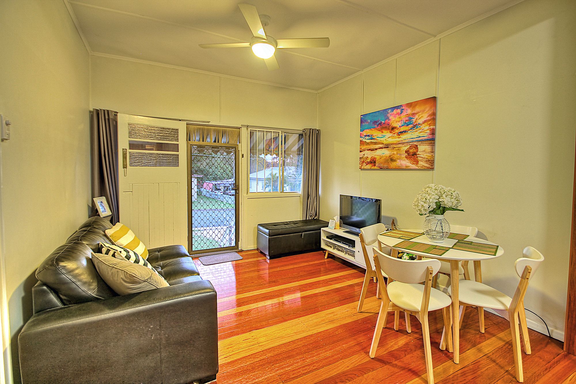 13 Albert Street, North Ipswich, QLD 4305