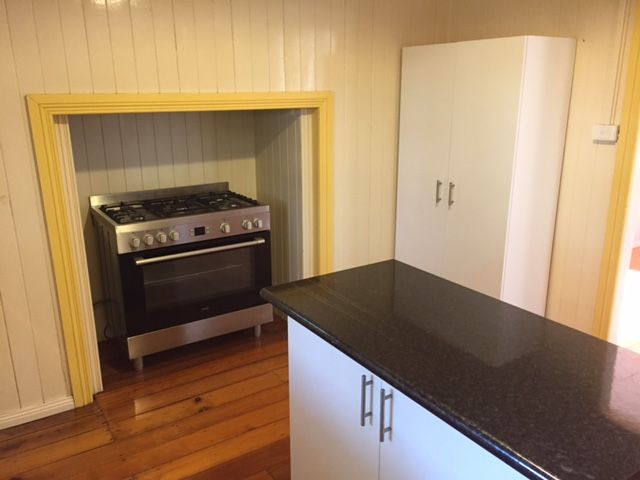 35 Cothill Road, Silkstone, QLD 4304