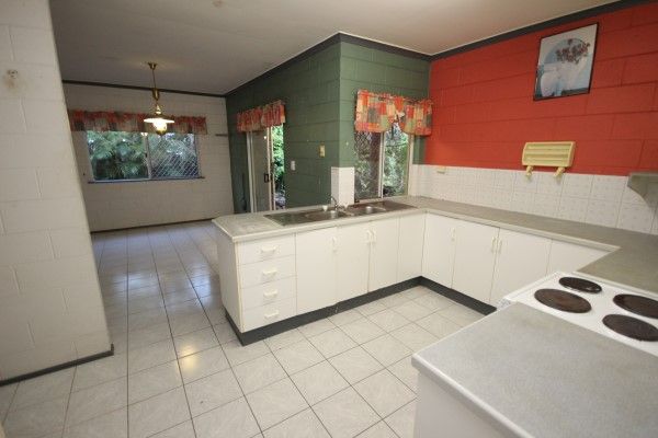 15 Baway Close, Caravonica, QLD 4878