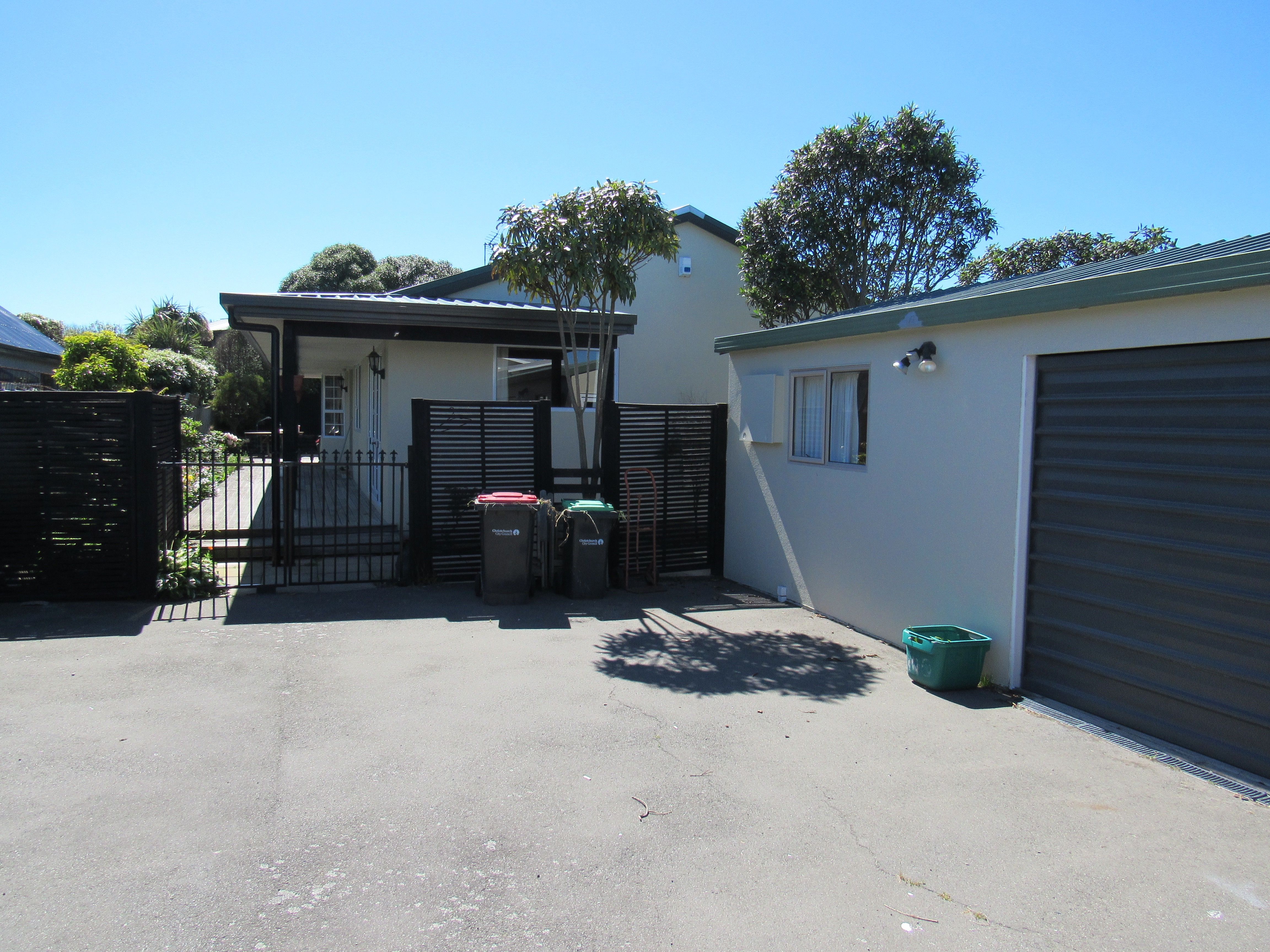2/223 Pine Avenue, New Brighton, Christchurch City