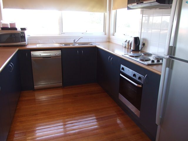 4 Anglers Road, Sunderland Bay, VIC 3922