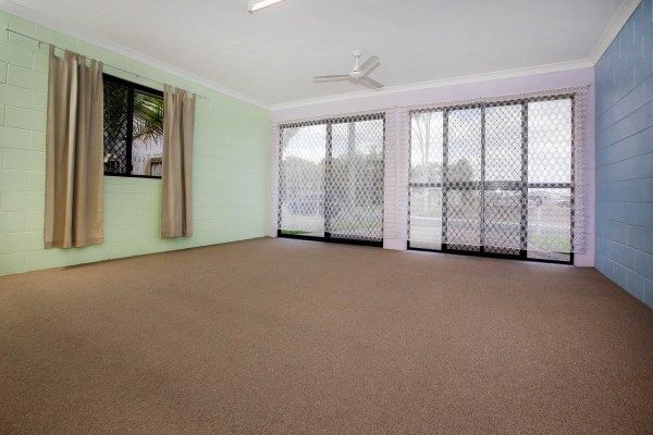 69 Feeney Avenue, Rasmussen, QLD 4815