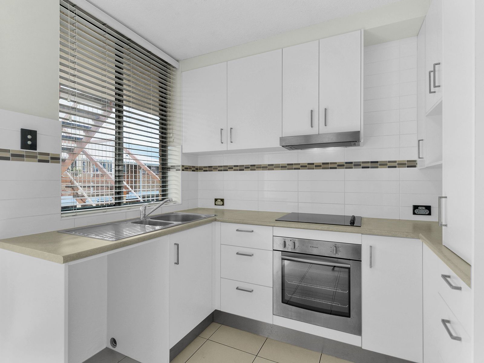 2 Franz Road, Clayfield QLD 4011