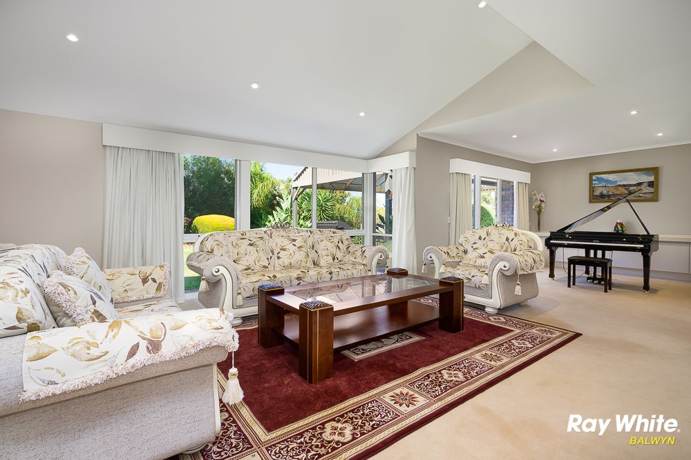 5 Monckton Road, Templestowe, VIC 3106