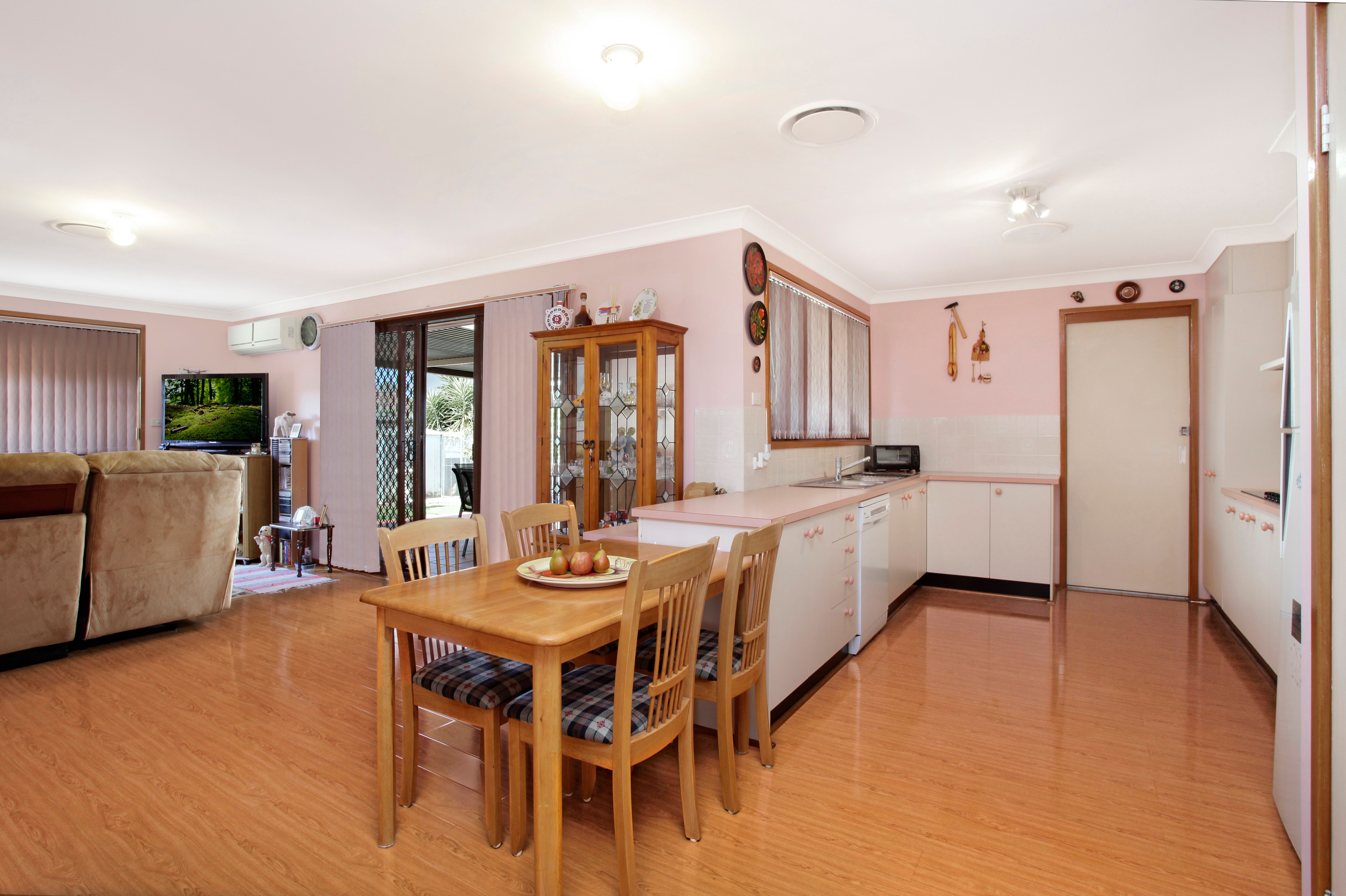 77 Nineveh Crescent, Greenfield Park, NSW 2176