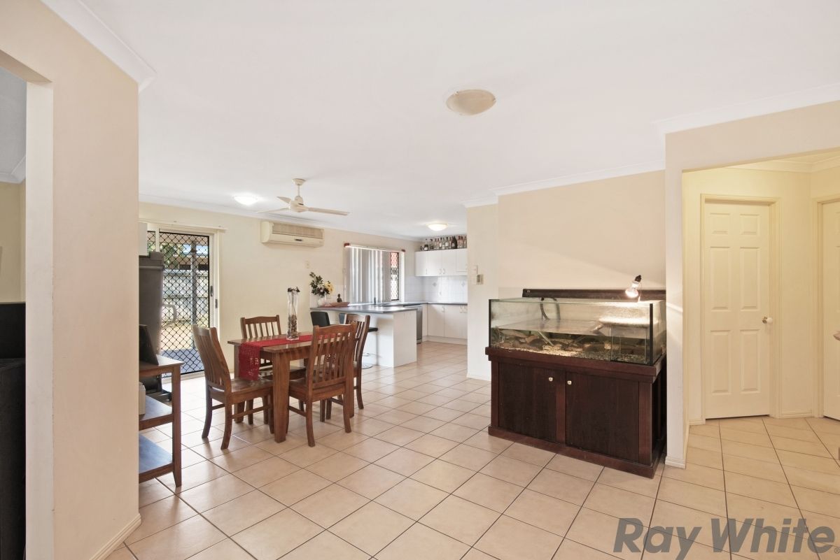 8 Hoddle Court, Rothwell, QLD 4022