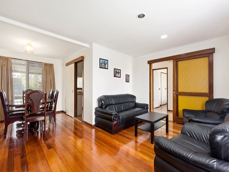 1 Carbine Avenue, Clarinda, VIC 3169