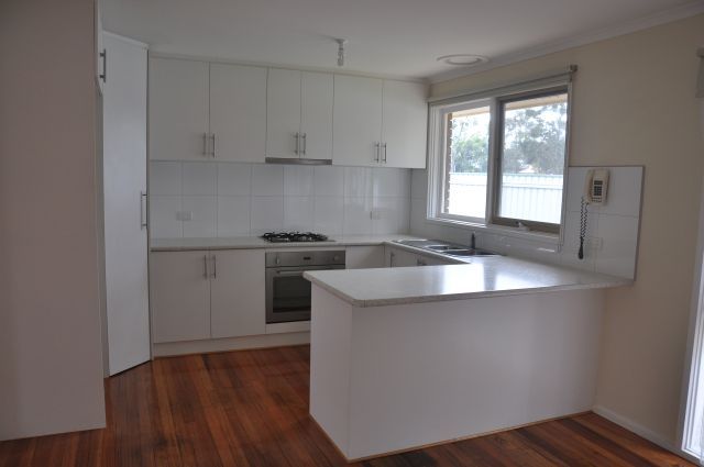 4 Newhaven Court, Mill Park, VIC 3082