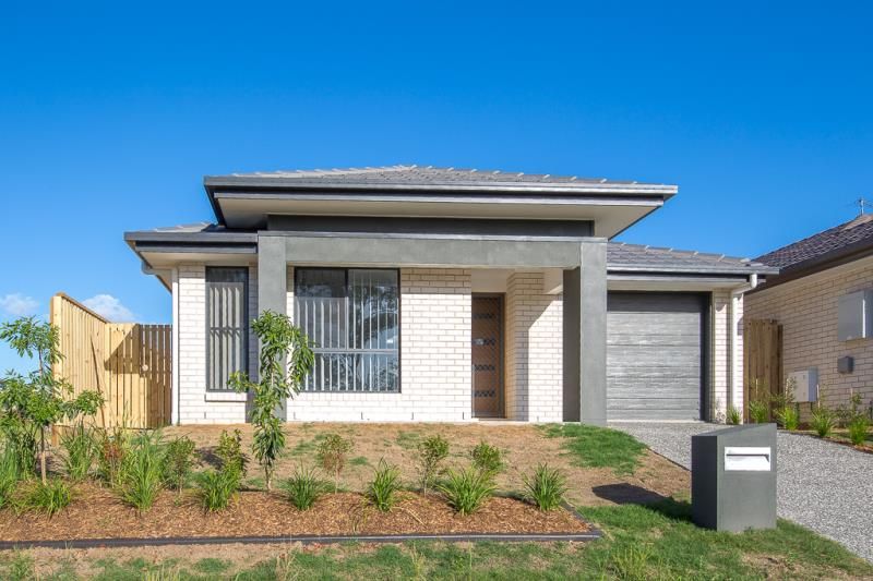 8 Comet Circuit, Warner, QLD 4500