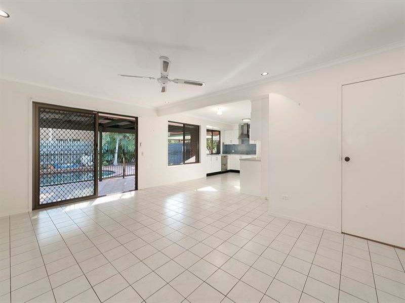 32 Romanella Street, Fig Tree Pocket, QLD 4069
