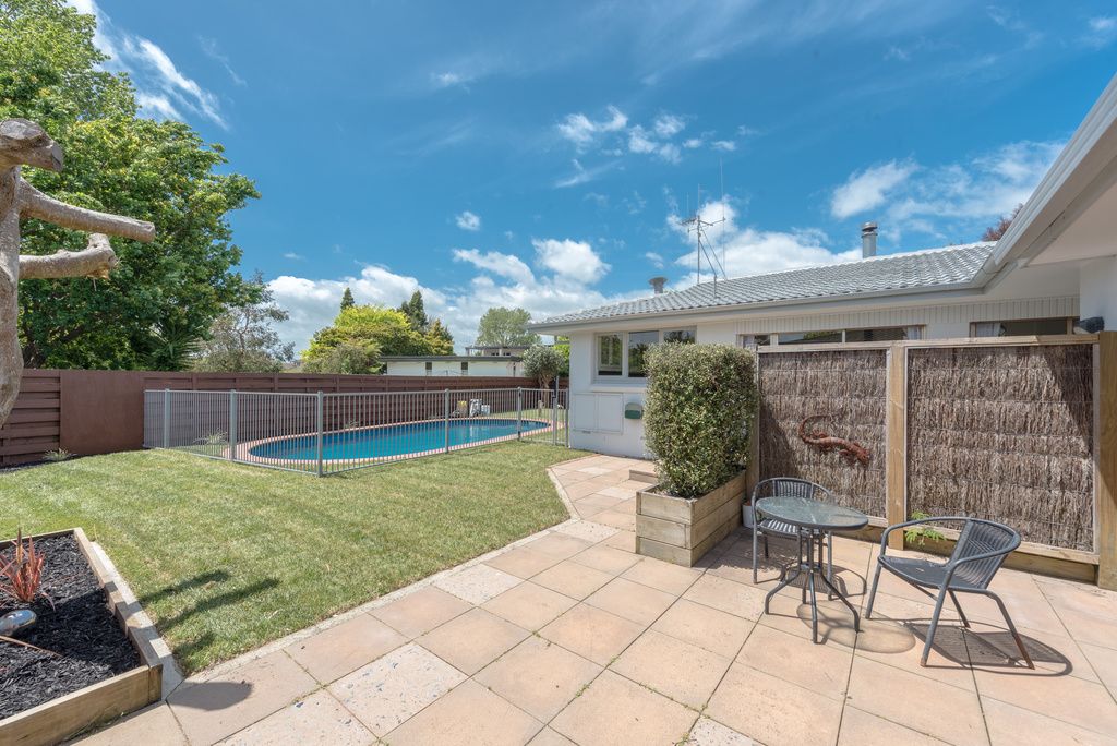 58 Hooker Avenue, Chedworth, Hamilton City