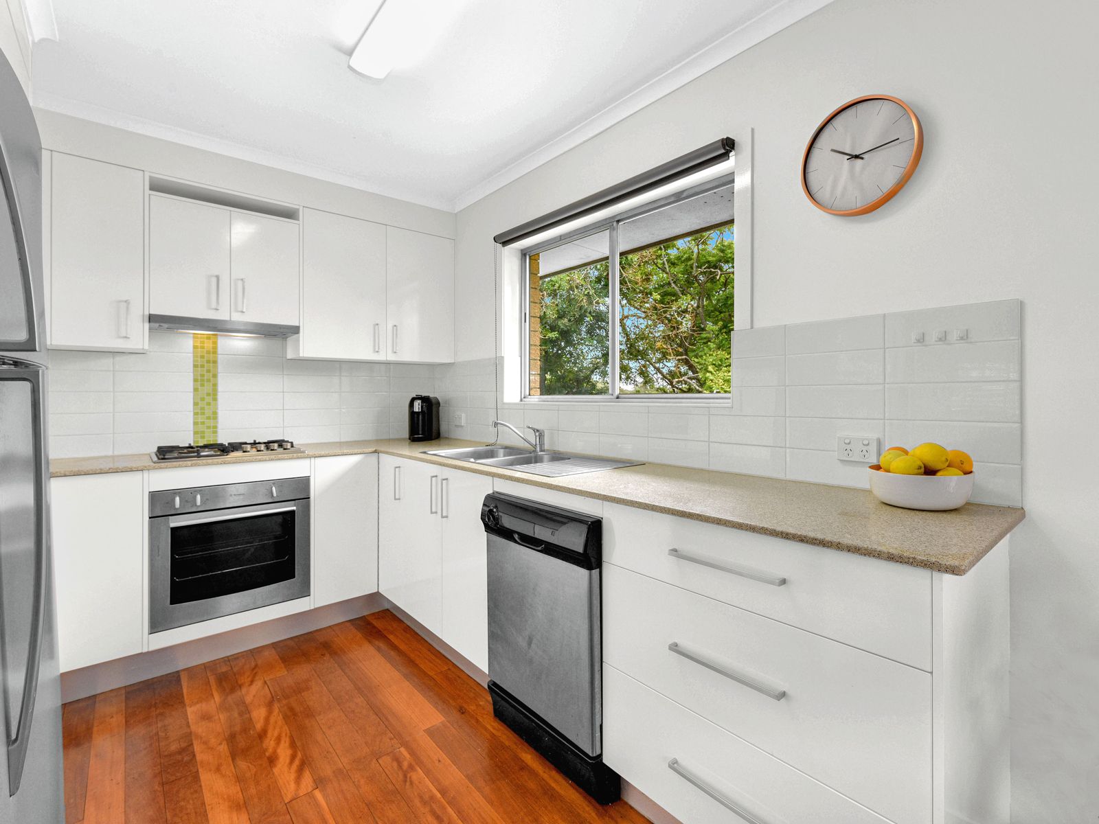 147 Kianawah Road, Wynnum West, QLD 4178