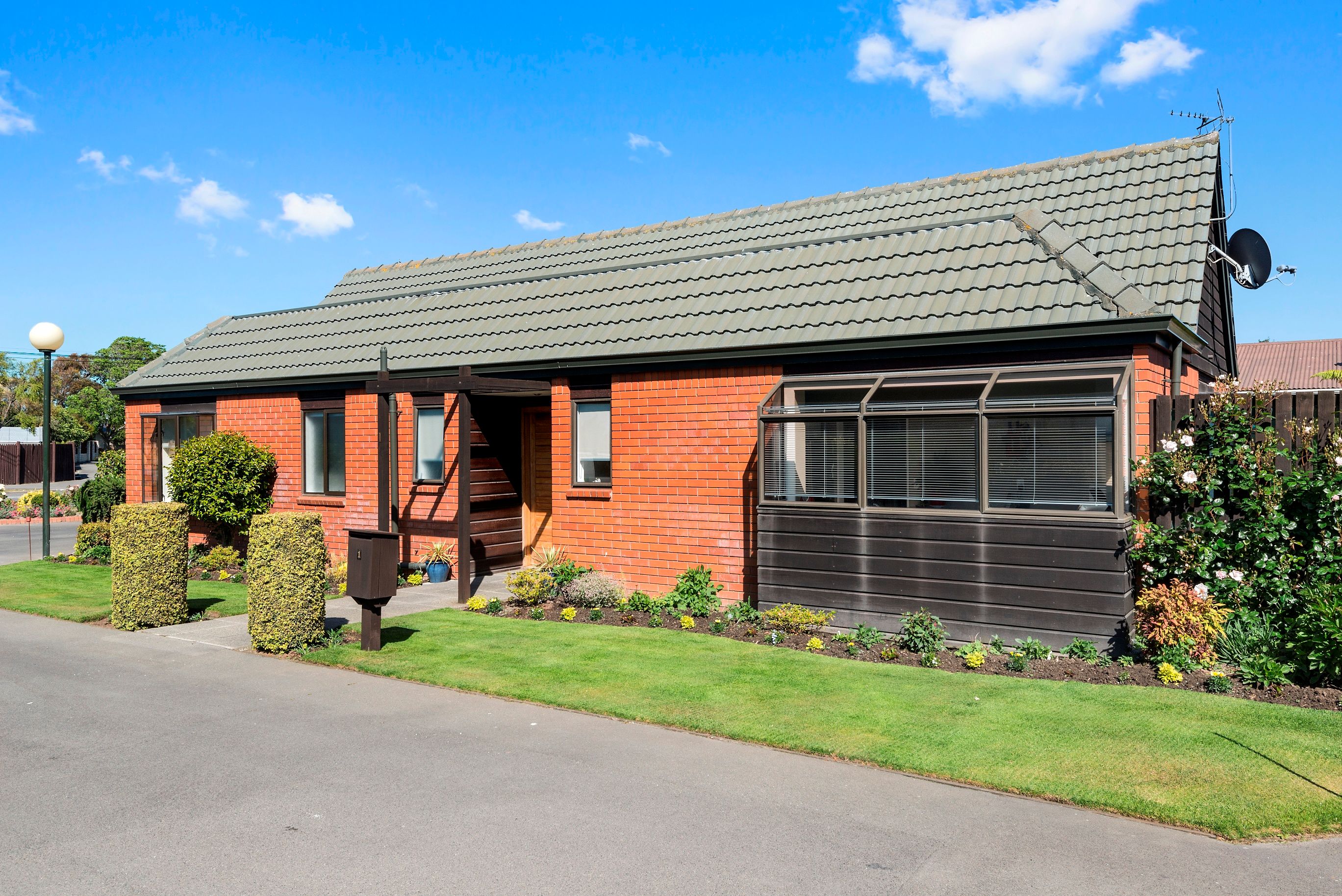 1/415 Mairehau Road, Parklands, Christchurch City