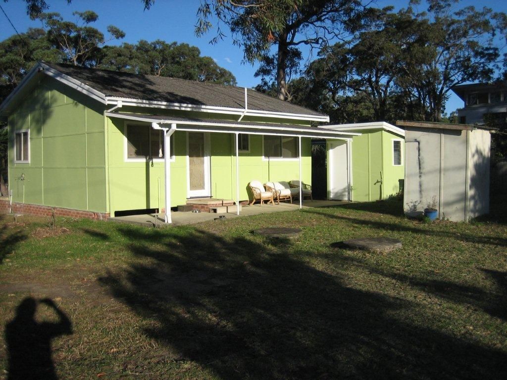 1 Flora Street, Culburra Beach, NSW 2540