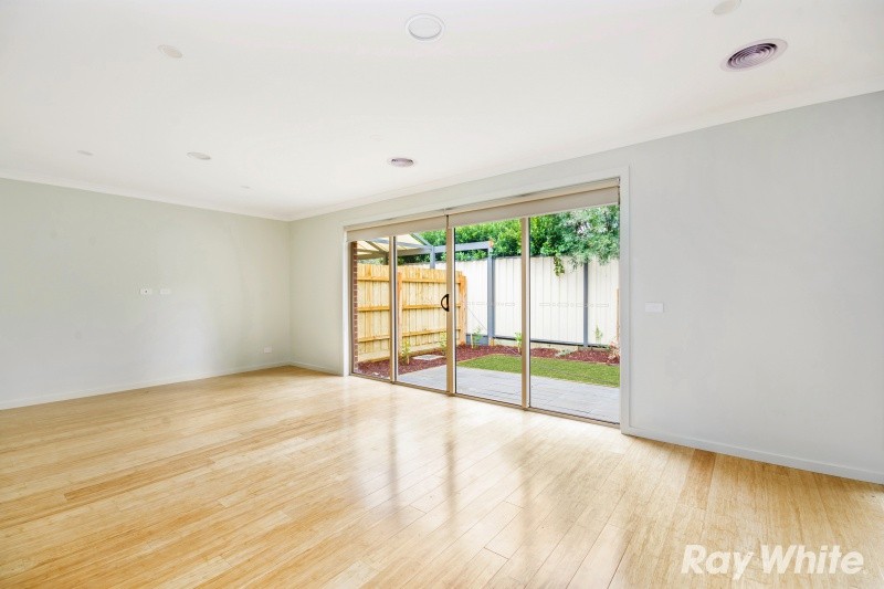 2/21 Clyde Street, Ferntree Gully, VIC 3156
