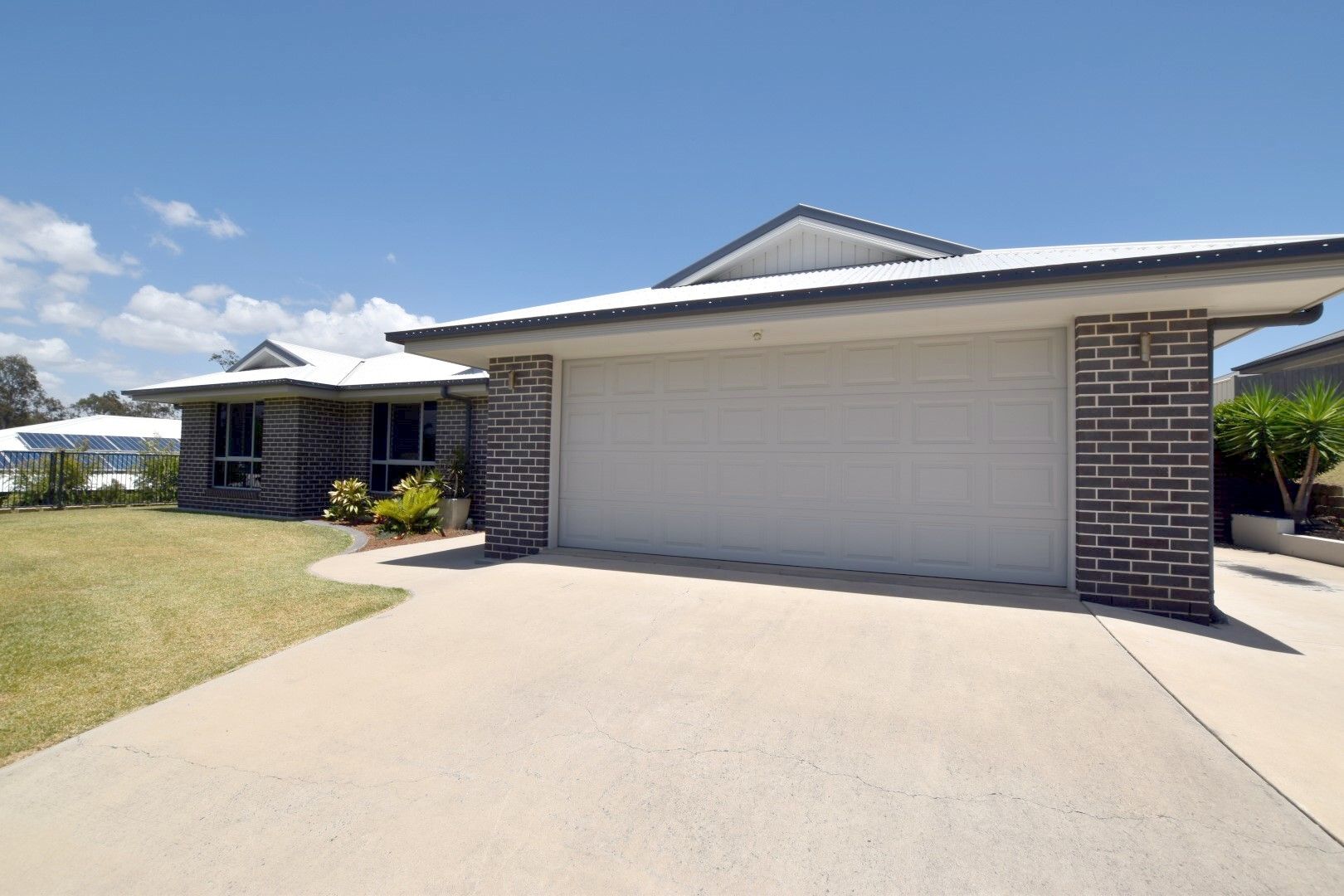 3 Phoenix Place, Telina, QLD 4680