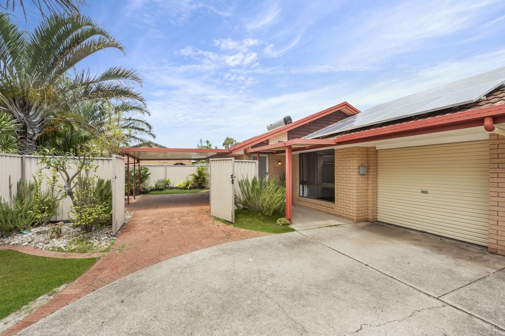 12 Peacock Place, Burleigh Waters QLD 4220