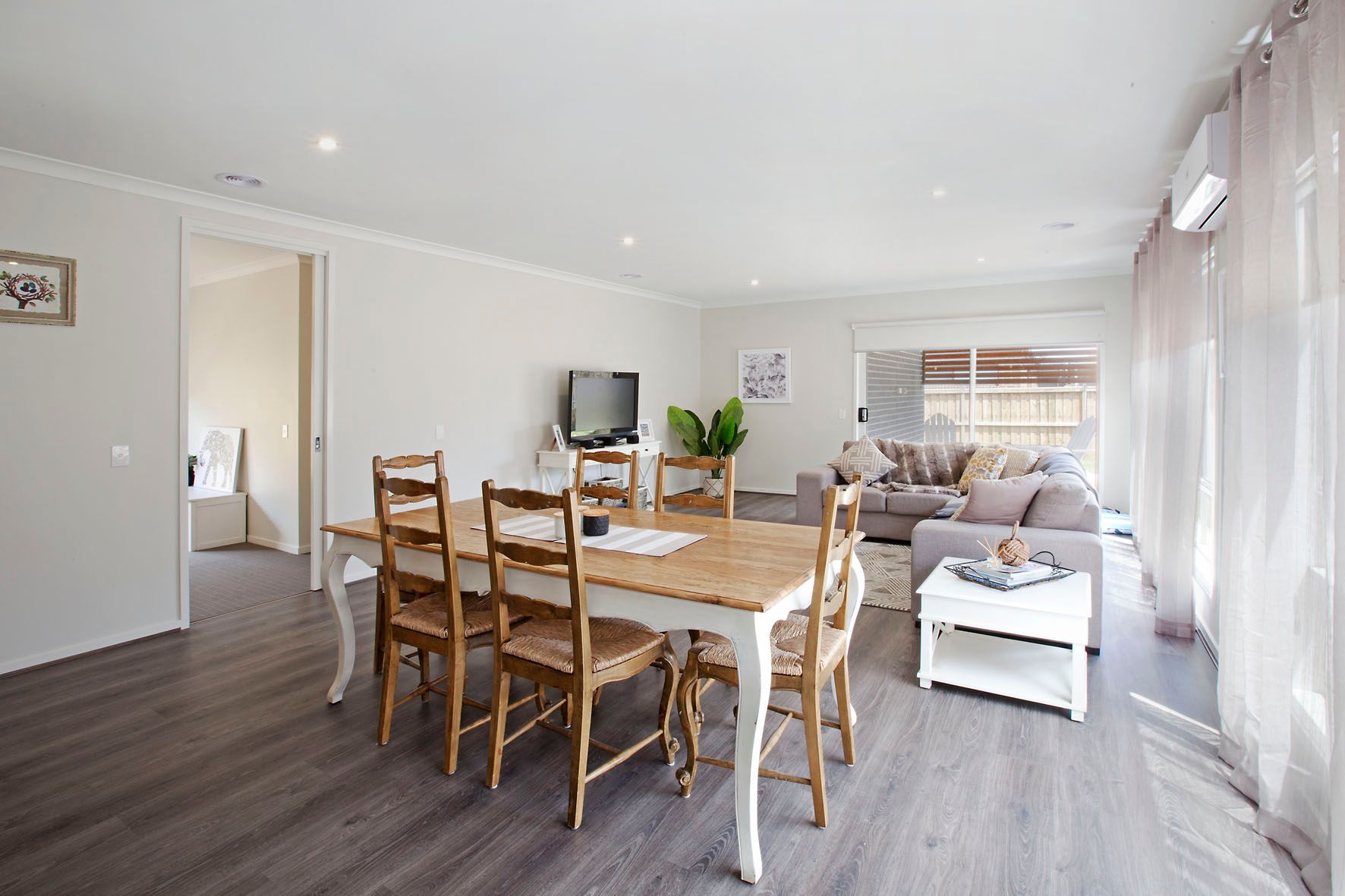 15 Eaton Road, MOUNT DUNEED, VIC 3217