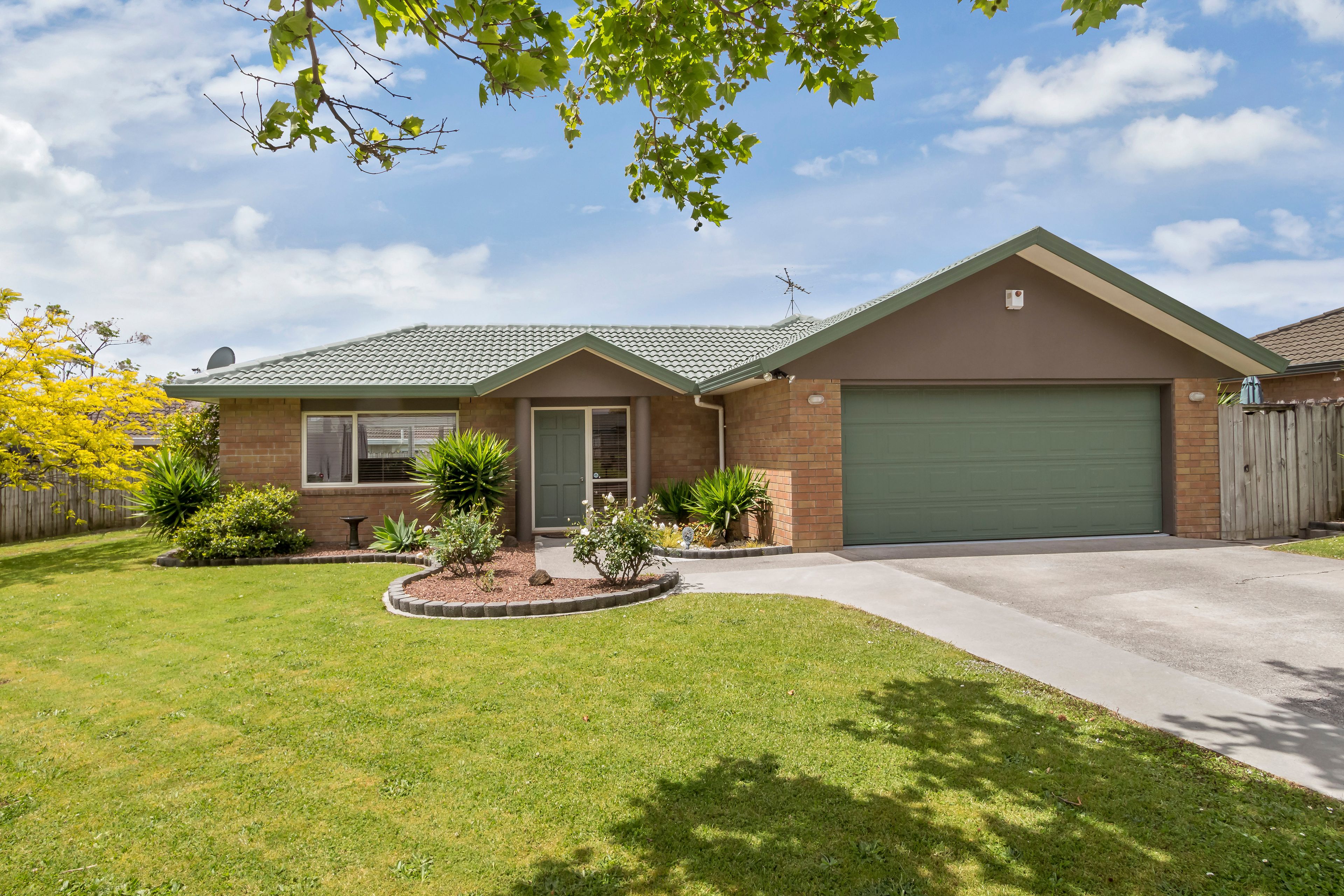 36 Cottesmore Place, Huntington Park, Manukau City