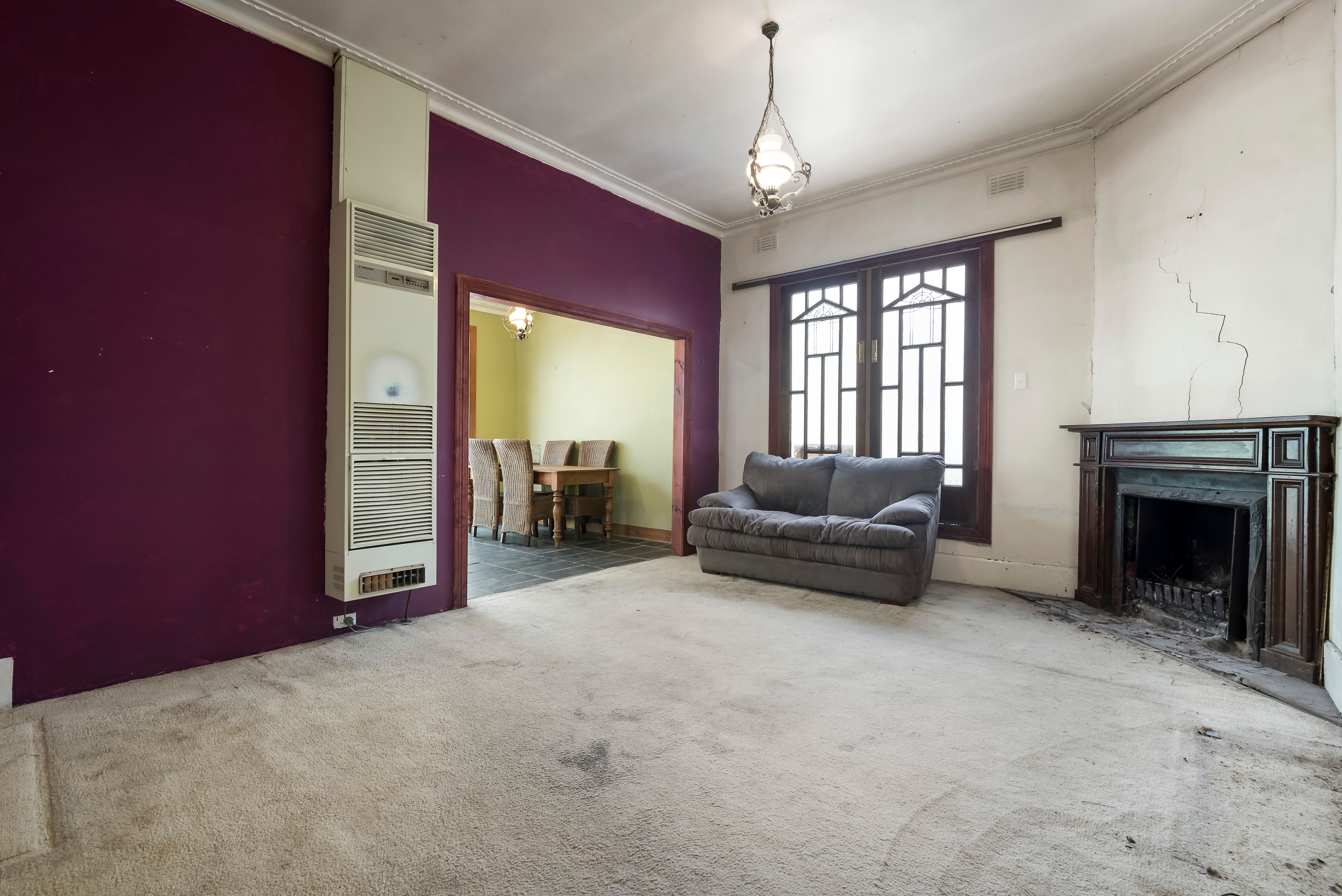 4 Canterbury Street, Hughesdale, VIC 3166