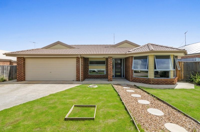 17 Dardel Drive, Bannockburn VIC 3331