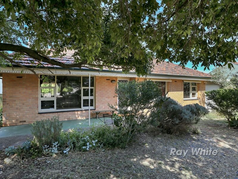 7 Wendy Avenue, Valley View SA 5093