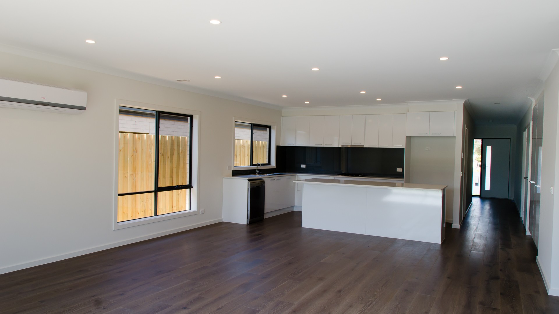168 Second Avenue, Rosebud, VIC 3939