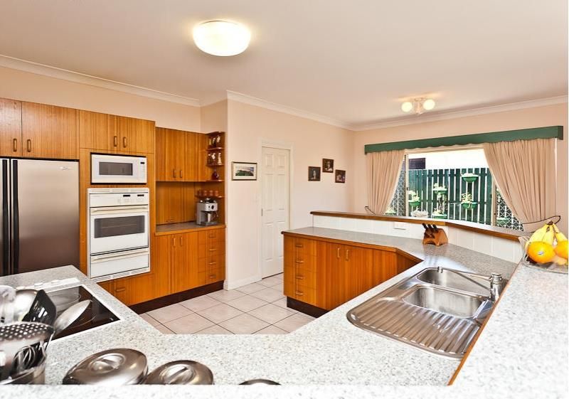 18 Kentwood Drive, Bray Park, QLD 4500