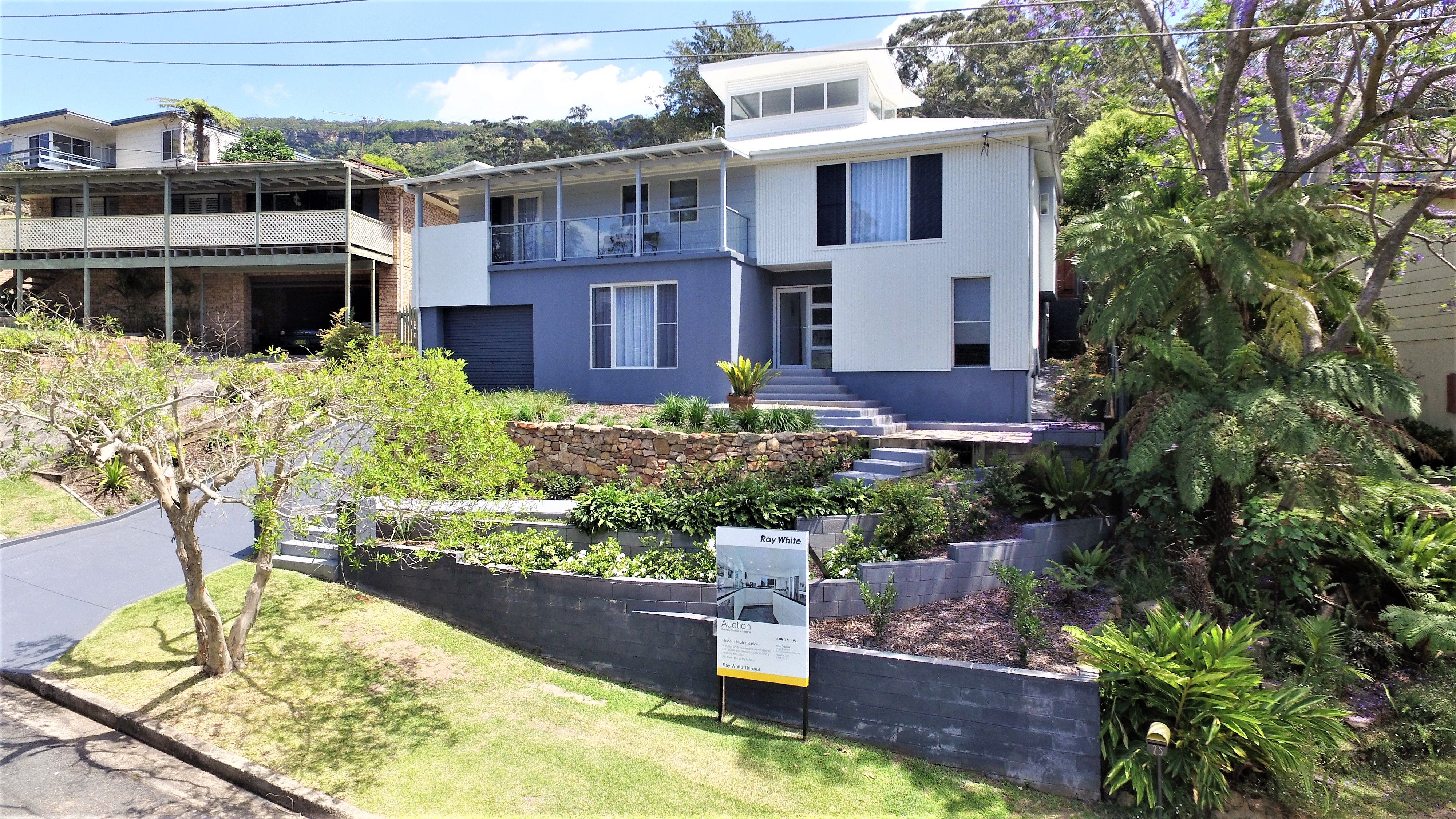 27 Treetop Glen