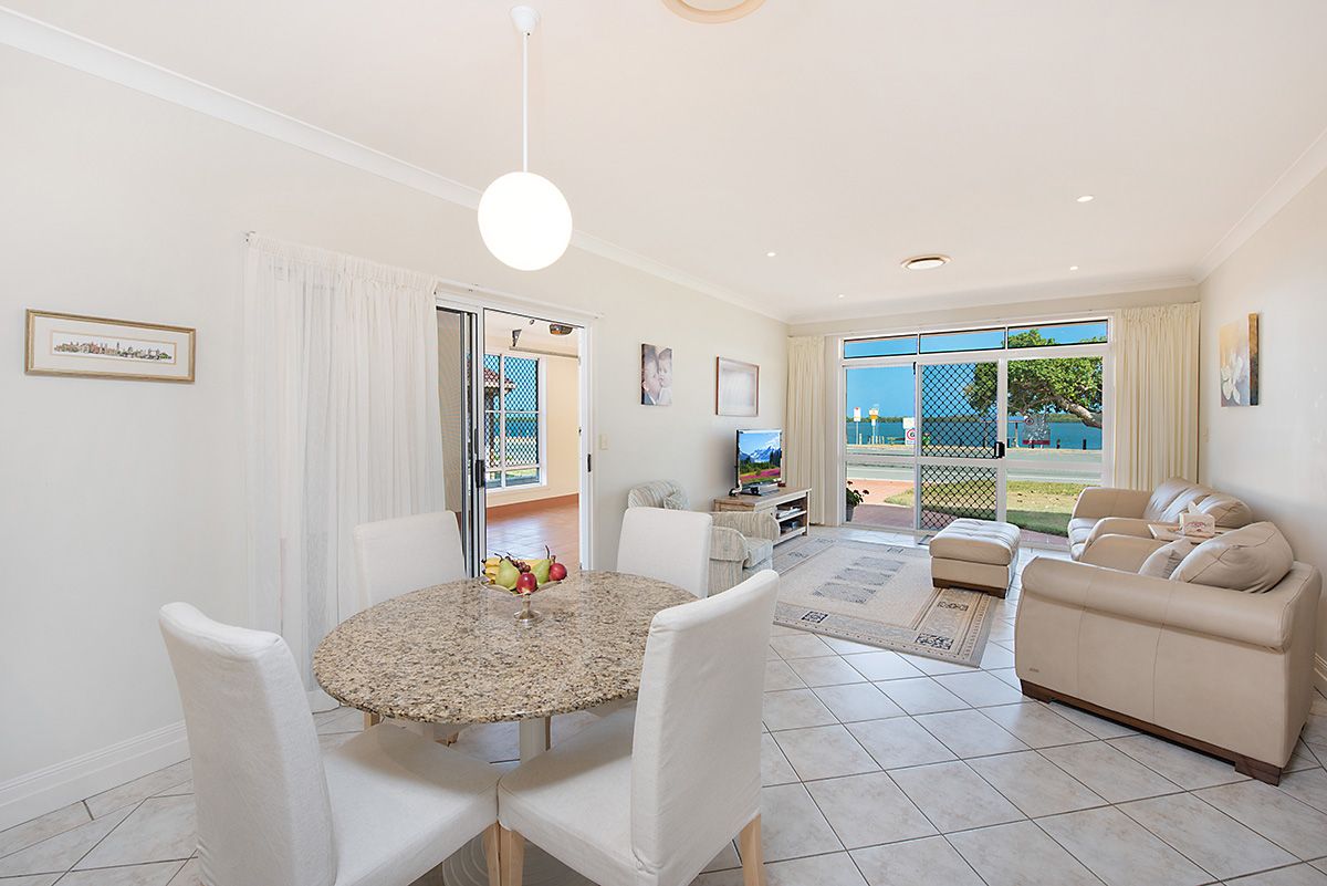 135 Golden Beach Esplanade, Golden Beach, QLD 4551
