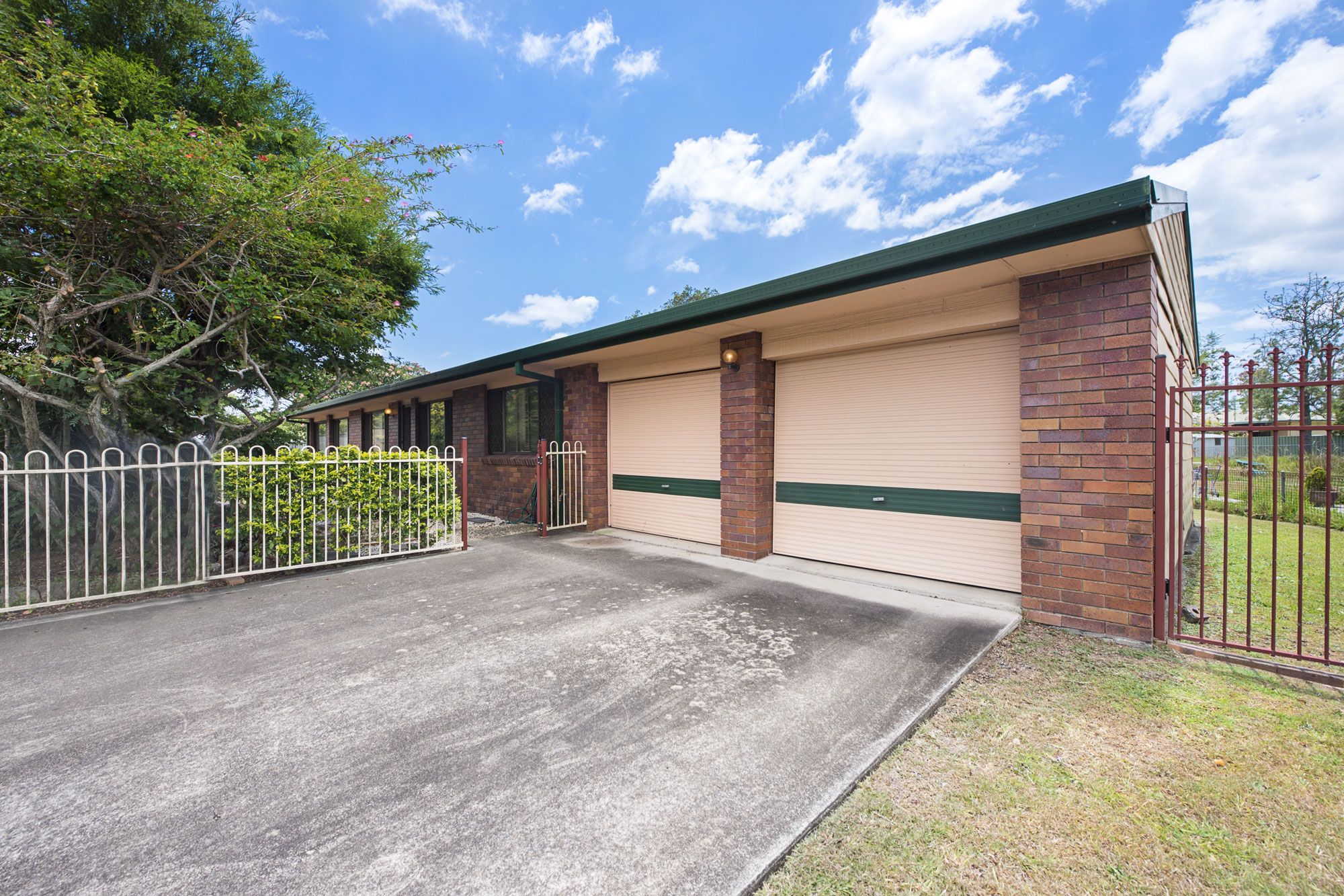 16 Rothon Drive, Rochedale South, QLD 4123