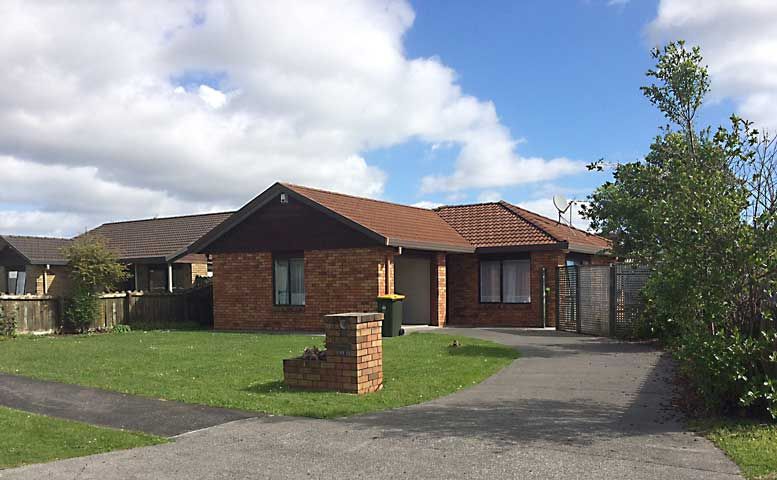 2/5 Waylen Place, Burswood, Manukau City