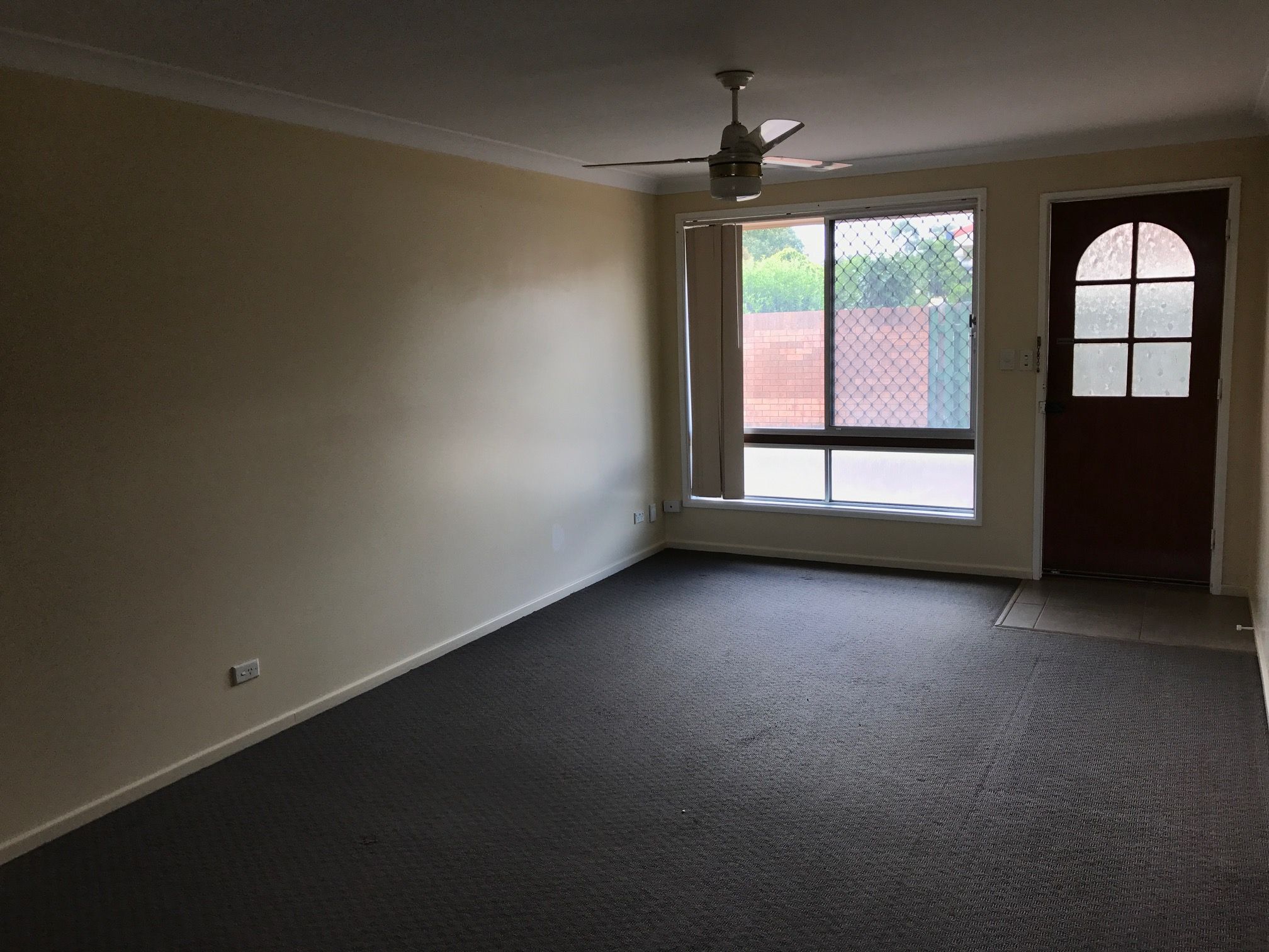 1/16 Bischof Street, Wilsonton Heights, QLD 4350
