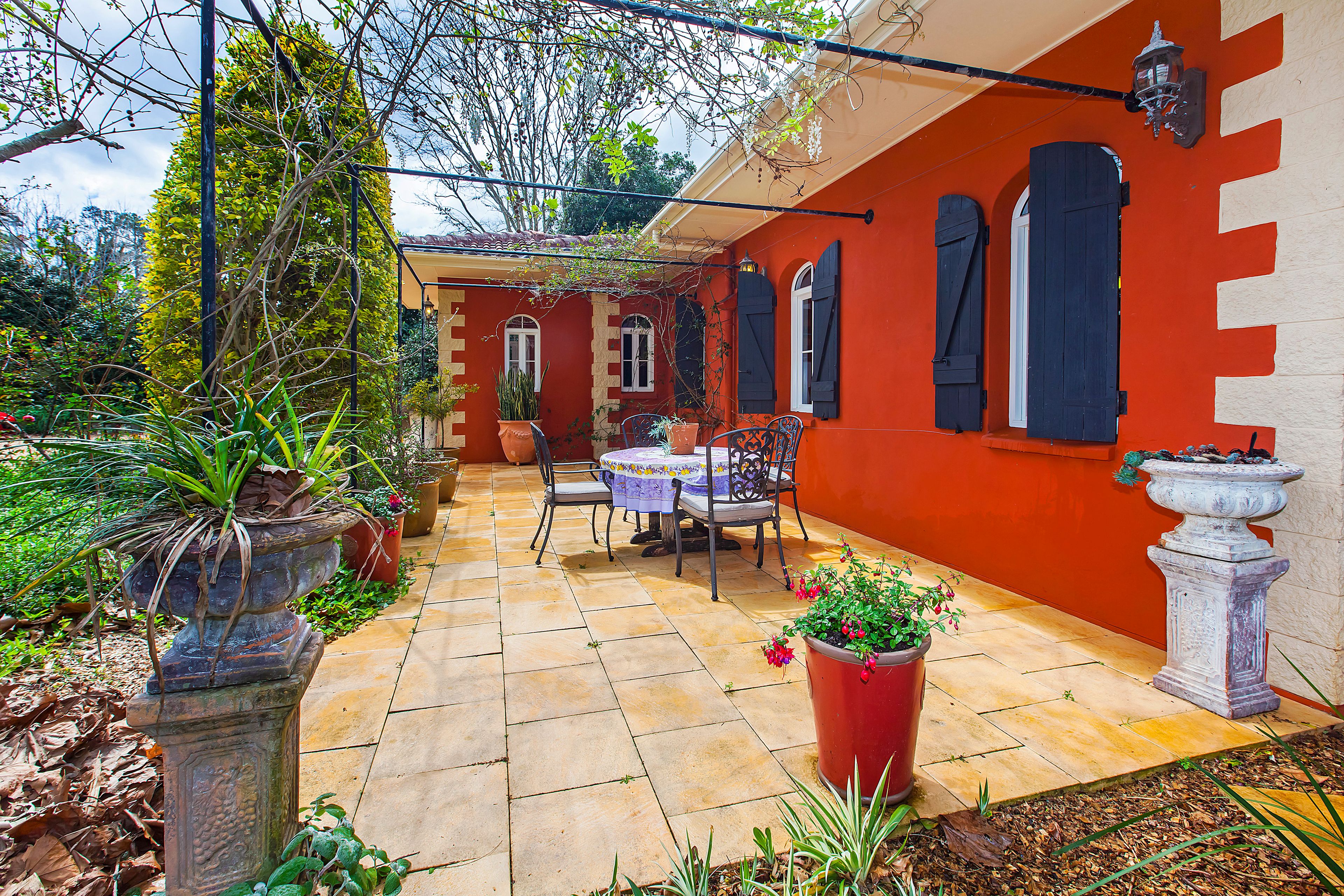 182 Long Road, Tamborine Mountain, QLD 4272