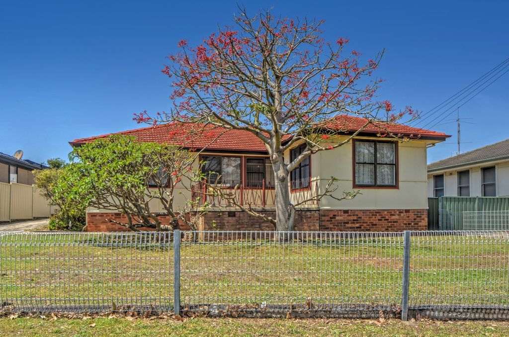 4 Beaton Street