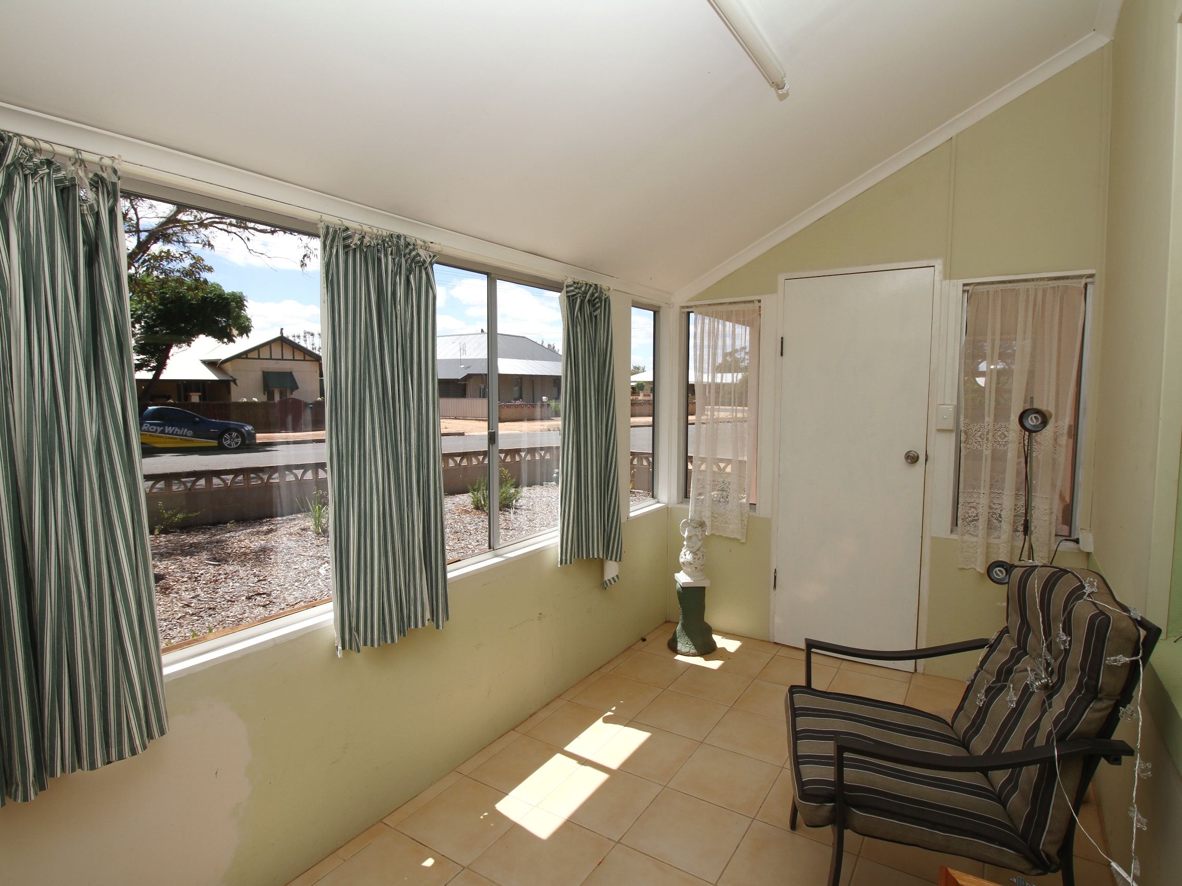 16 Third Street, Loxton, SA 5333