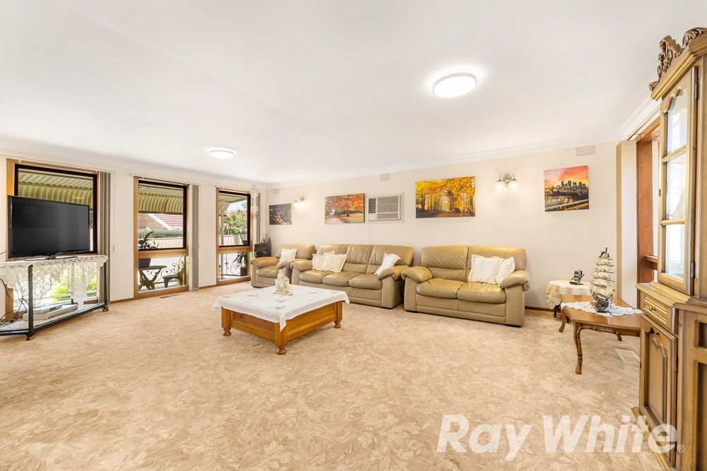 3 Fleming Place, Mill Park, VIC 3082