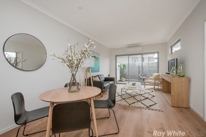 1/15 Dennis Street, Reservoir, VIC 3073