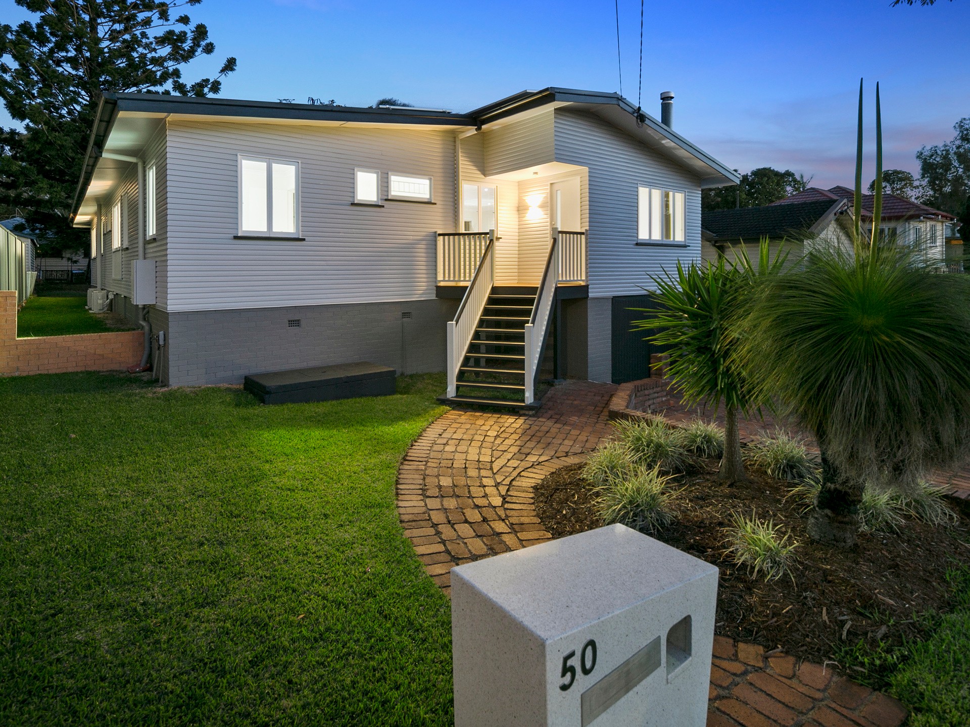 50 Galsworthy Street, Holland Park West, QLD 4121