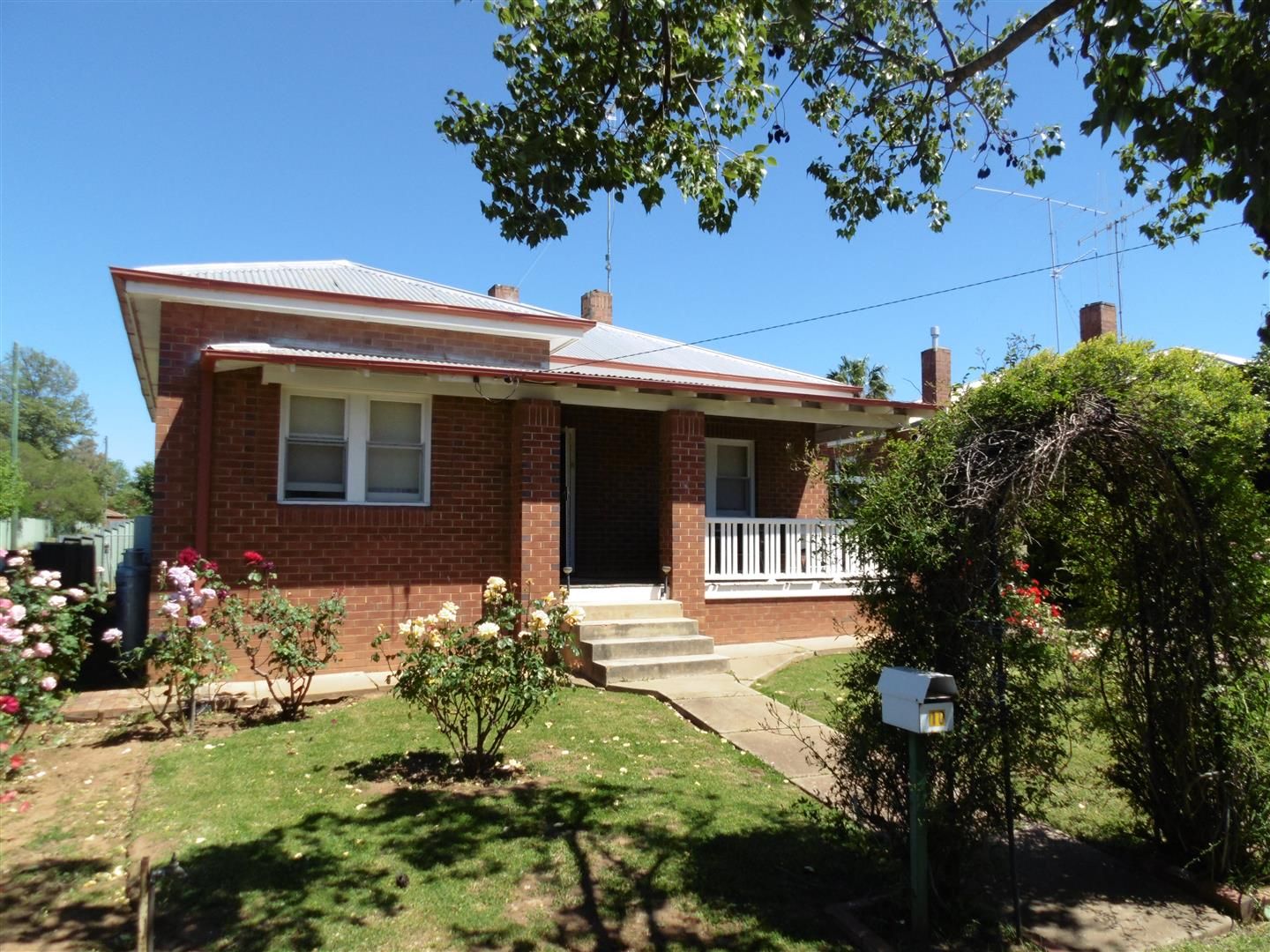 10 Coleman Road