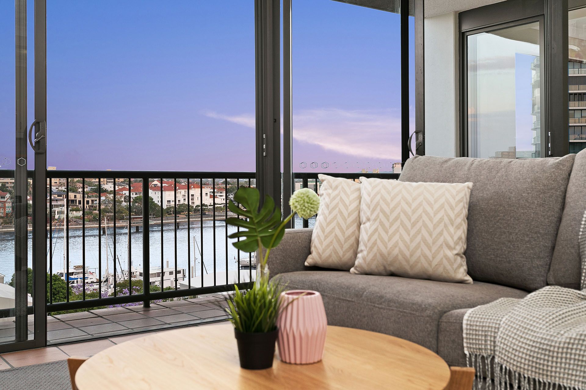 5054/55 Baildon Street, Kangaroo Point, QLD 4169