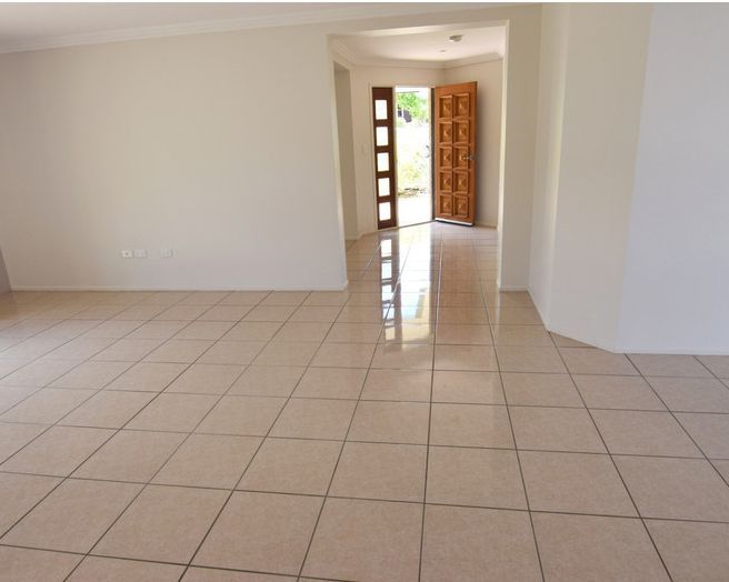 19 Reddy Drive, Norman Gardens, QLD 4701